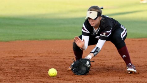 Softball tops App St. in extras