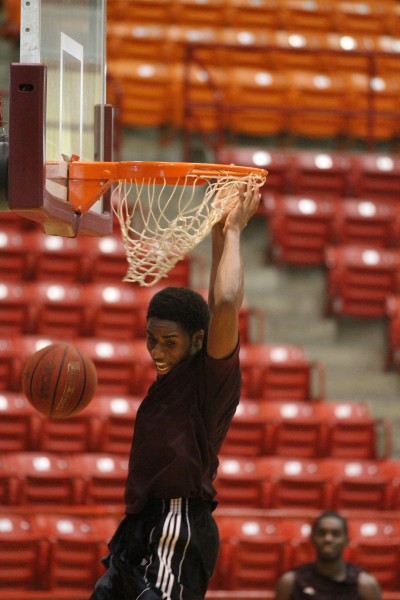 Mens Basketball to get tougher under new coach