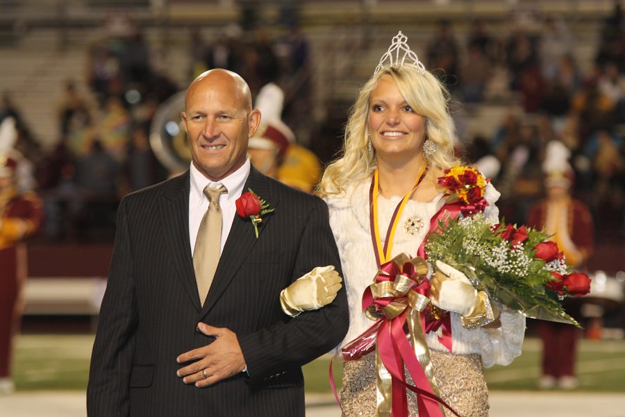 Stracener crowned homecoming queen