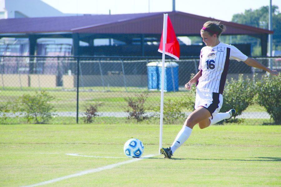 Soccer soars through 2 of opening home stretch