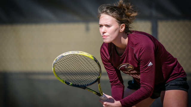 Luana Stanciu prepares to return a serve from her opponent during the rival match against UL-Lafayette. 