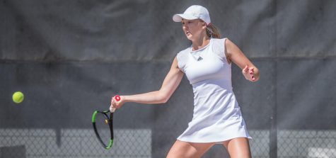 Tennis:Women lose at the end despite early success