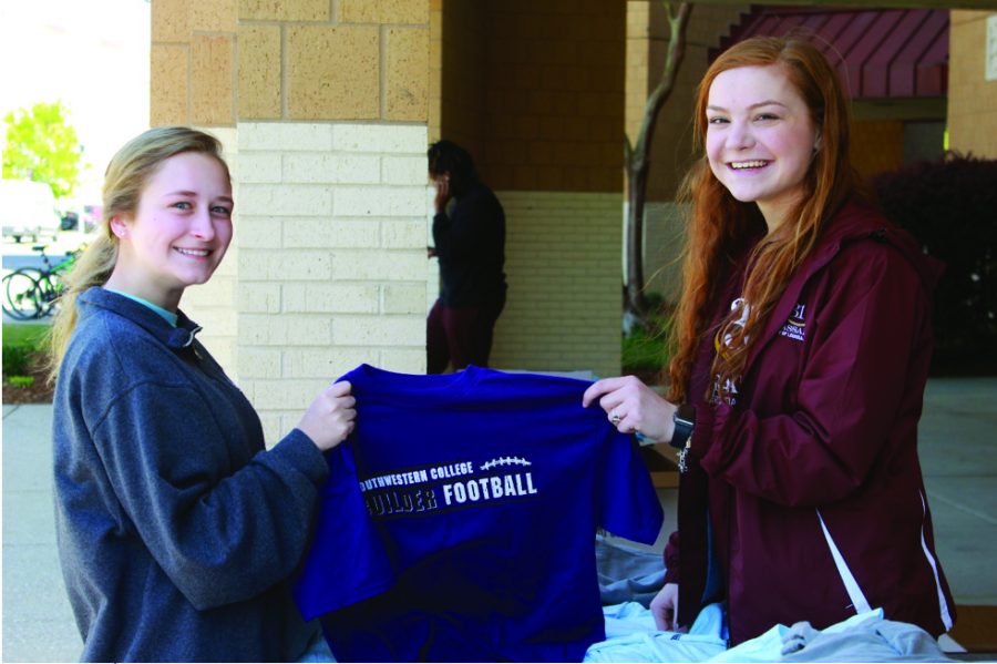 31 Ambassadors build campus pride one t-shirt a time