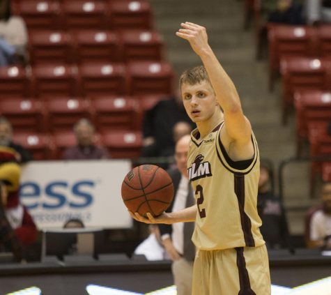 Basketball revamps for upcoming season