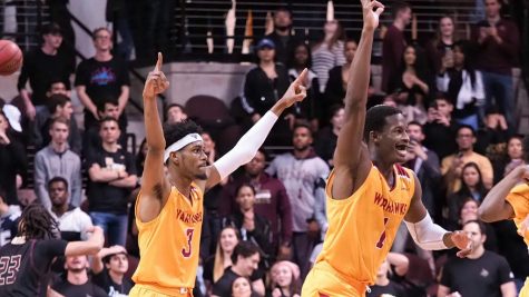 Warhawks split pair of road games in Texas