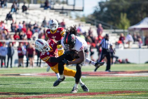 Red Wolves escape Warhawks midflight