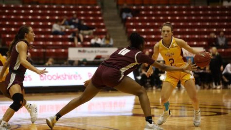 Warhawks woes continue against Red Wolves