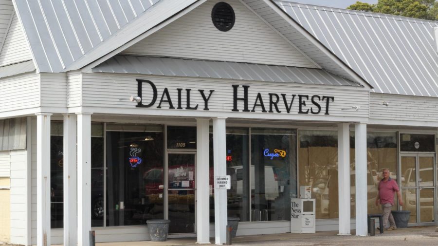 Warhawks get their ‘Daily’ dose of ‘Harvest’ goodness
