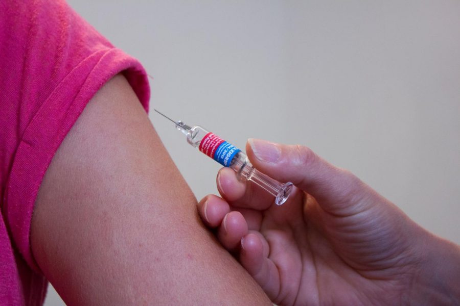 COVID tests available in Hangar, students receive $100 for getting vaccine