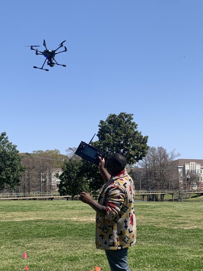 Professors host drone workshop for middle, high school students