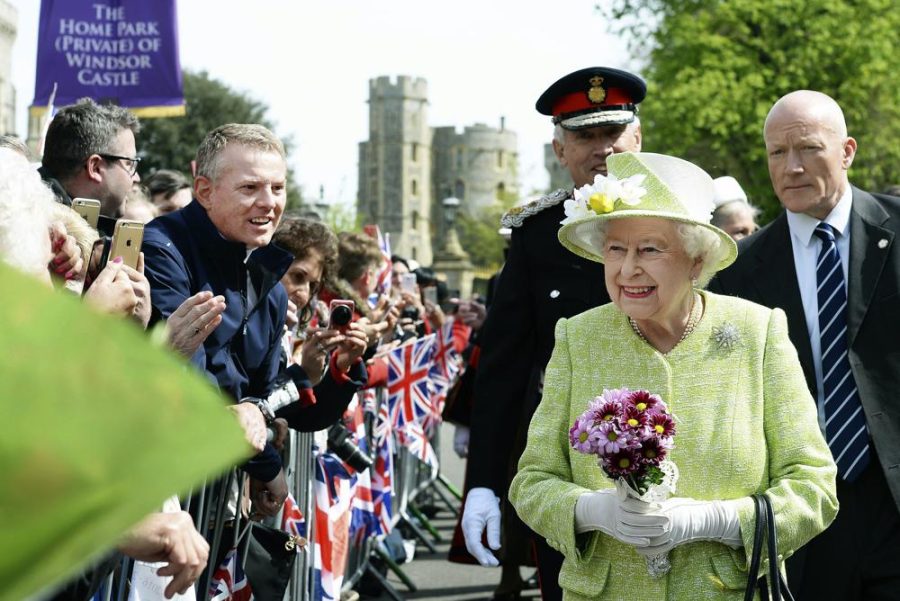World in mourning after Queen’s passing