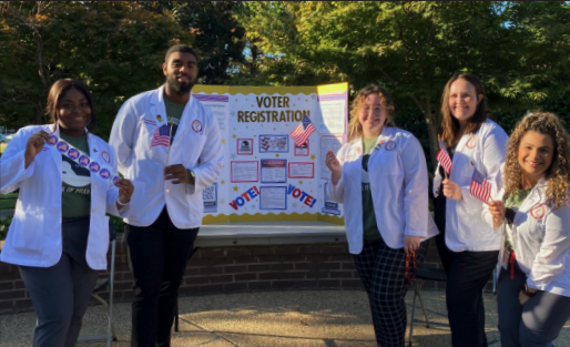 Pharmacy students hold voter registration drive