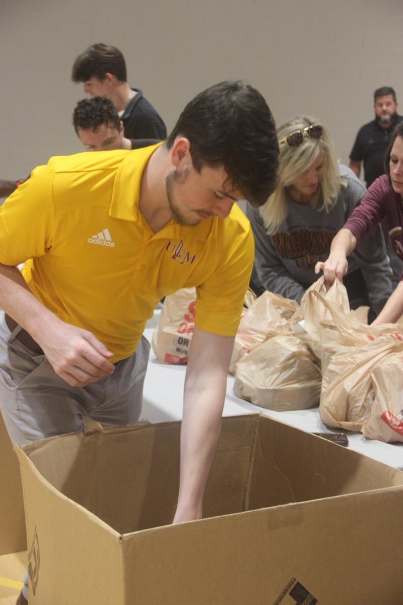 Hunger-Free Campus initiative hosts food drive