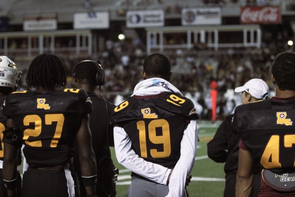 BACK IN BLACK: ULM kicks off a new football era with black uniforms.