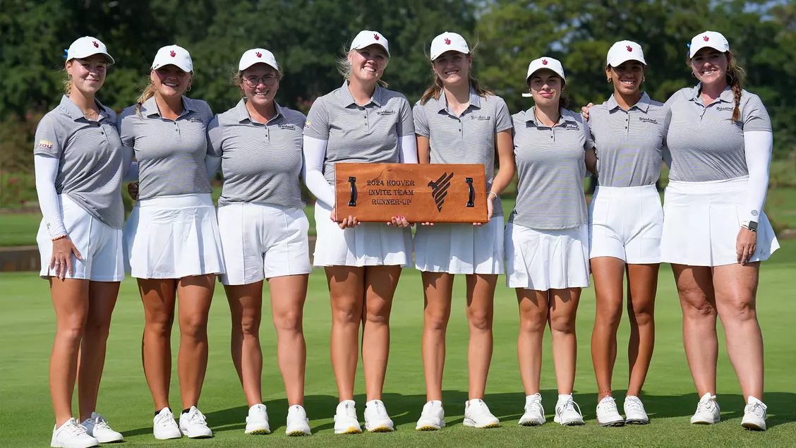 The ULM women’s golf team proudly poses with the runner-up plaque at 2024 UAB Hoover Invitational.