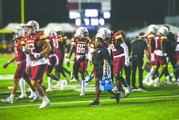 Jeraveya Foster’s journey on the sidelines