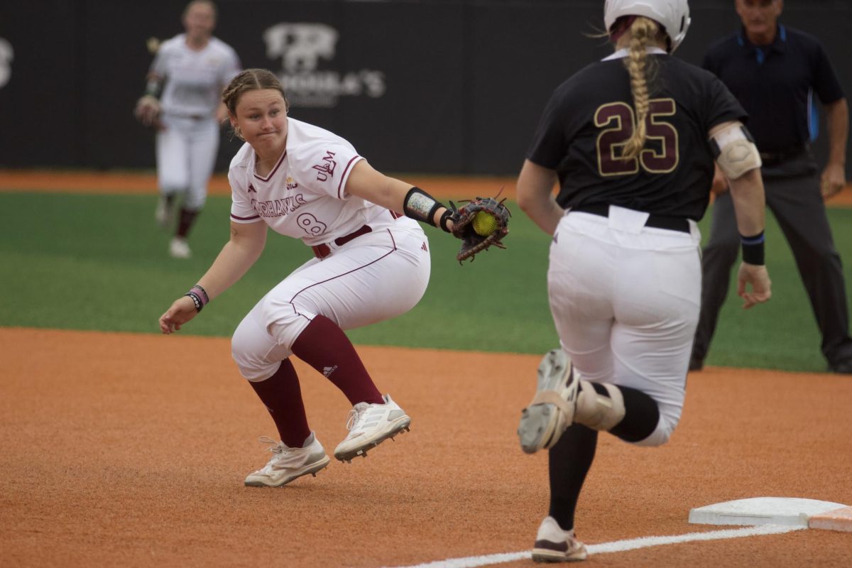 Warhawks prepare for promising softball season