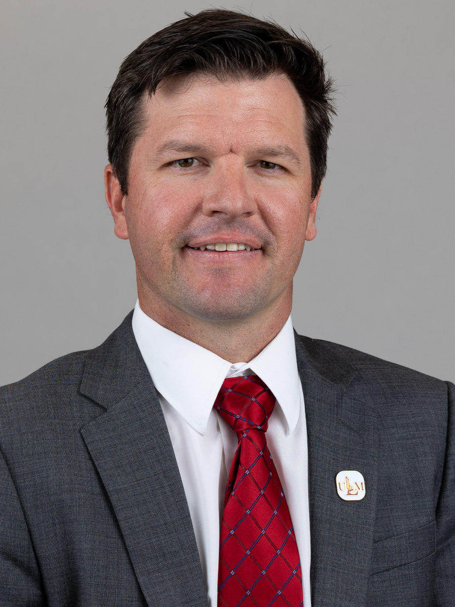 Pemberton joins, coaches Warhawks