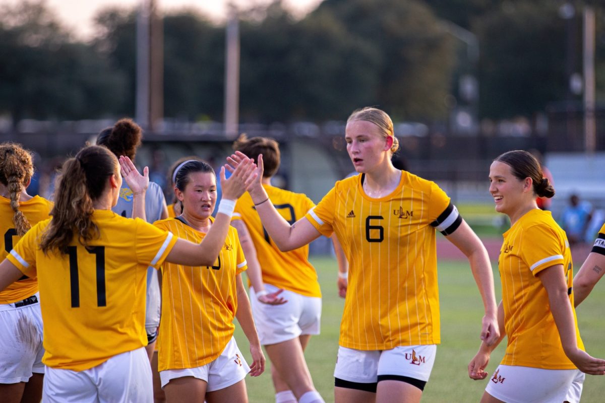 Holmes, Blaise, Godman Lead Warhawks Past Southern