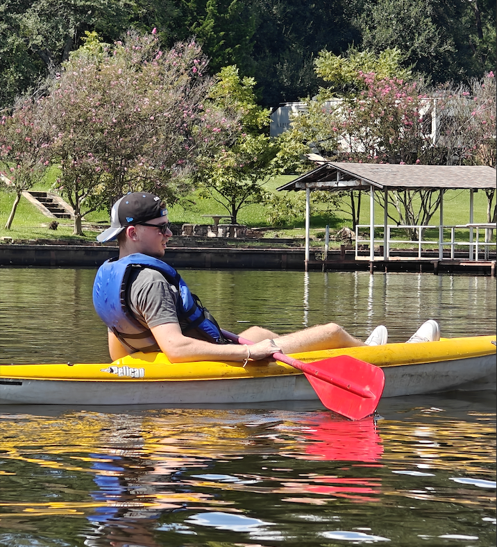 Kayaking builds community, adventure on Bayou DeSiard